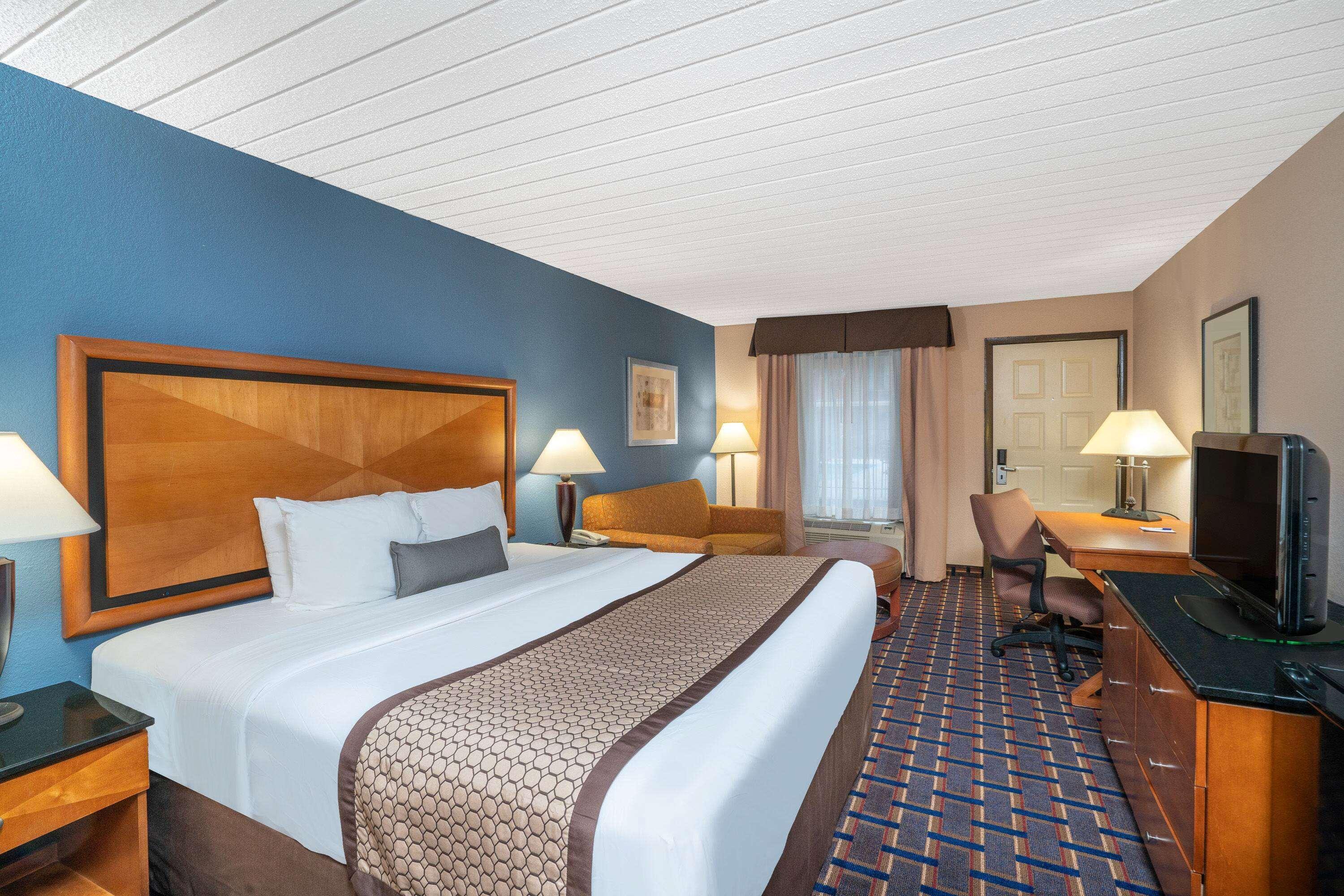 Baymont By Wyndham I-75 Hotel Knoxville