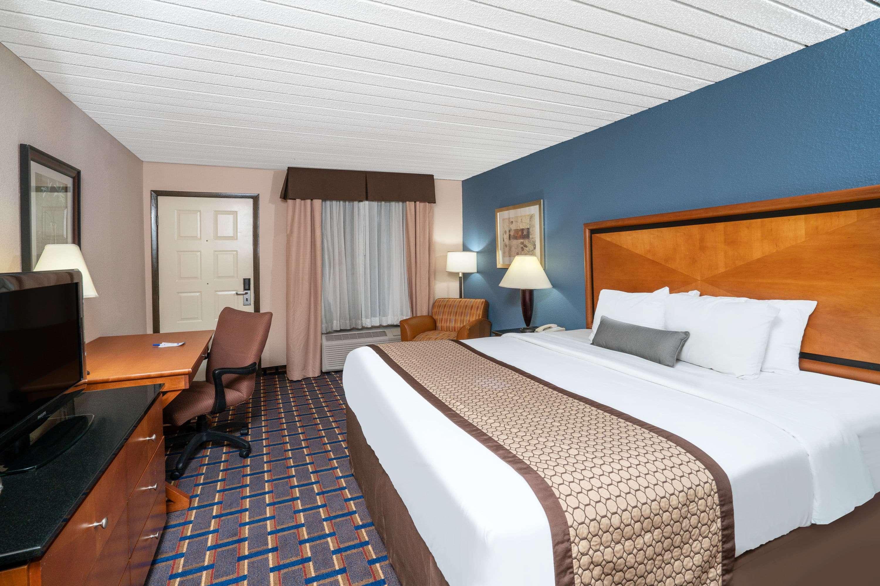 Baymont By Wyndham I-75 Knoxville