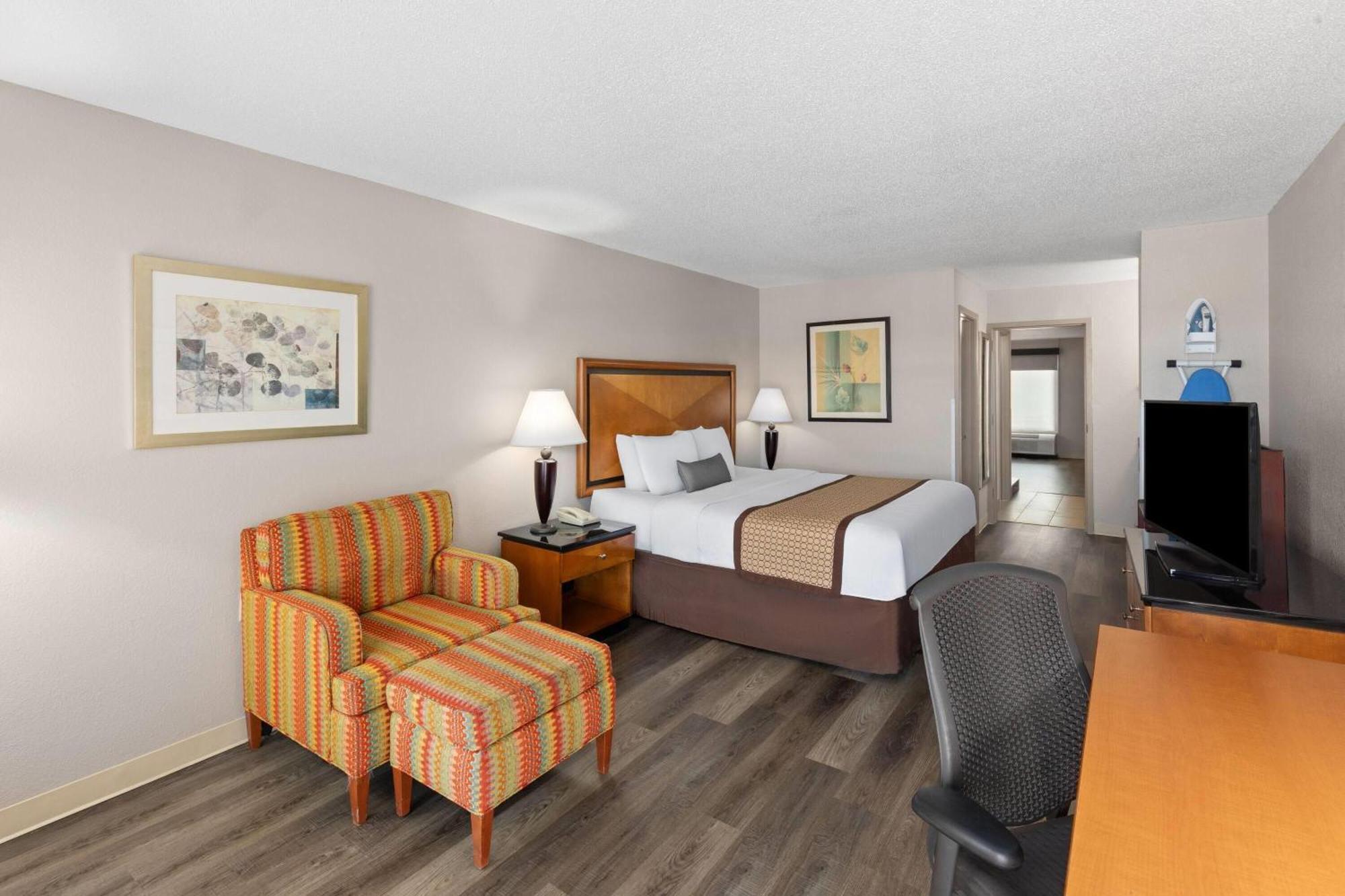 Hotel Baymont By Wyndham I-75