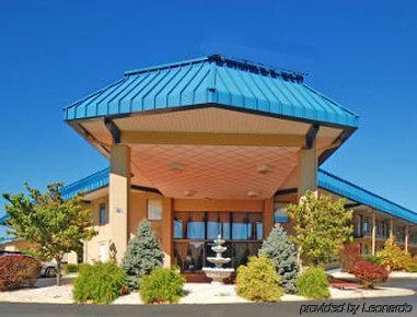 Baymont By Wyndham I-75 Hotel 2*