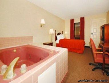 Baymont By Wyndham I-75 Hotel