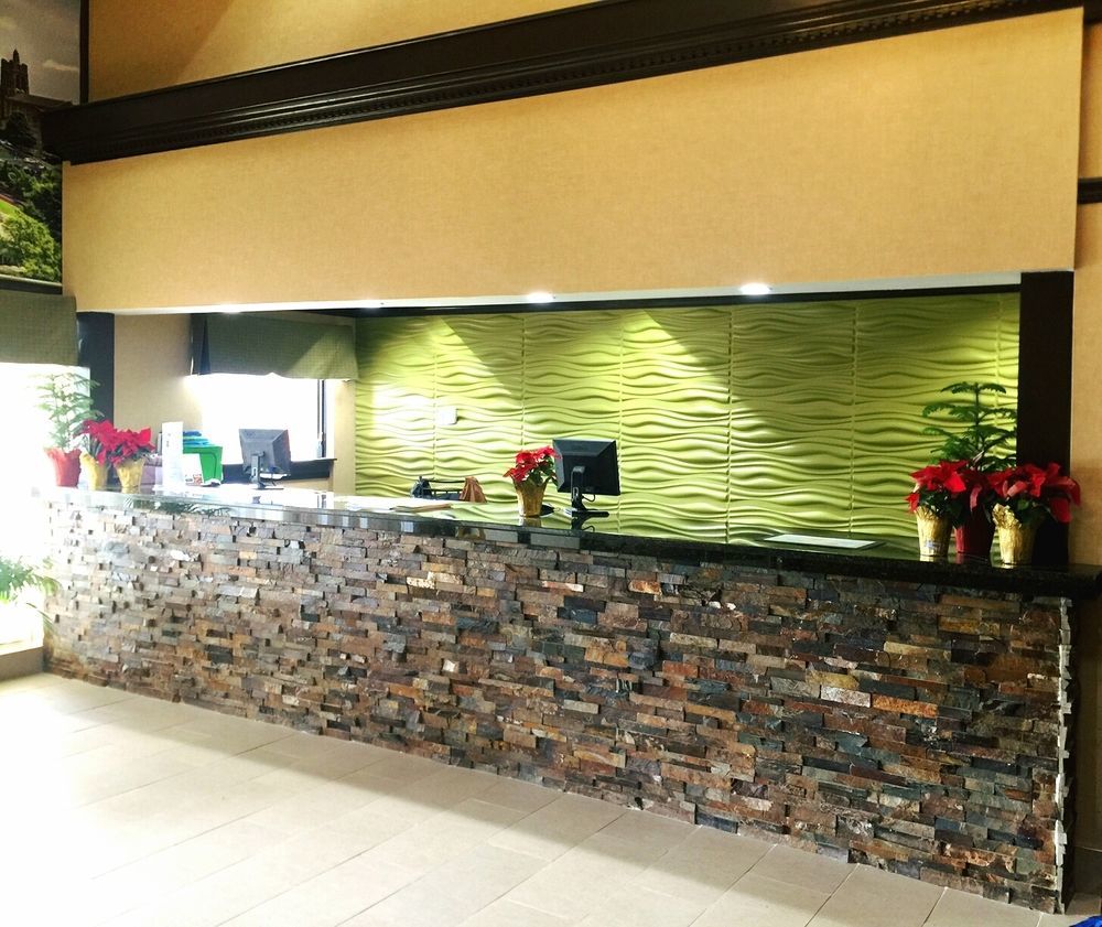 Baymont By Wyndham I-75 Hotel