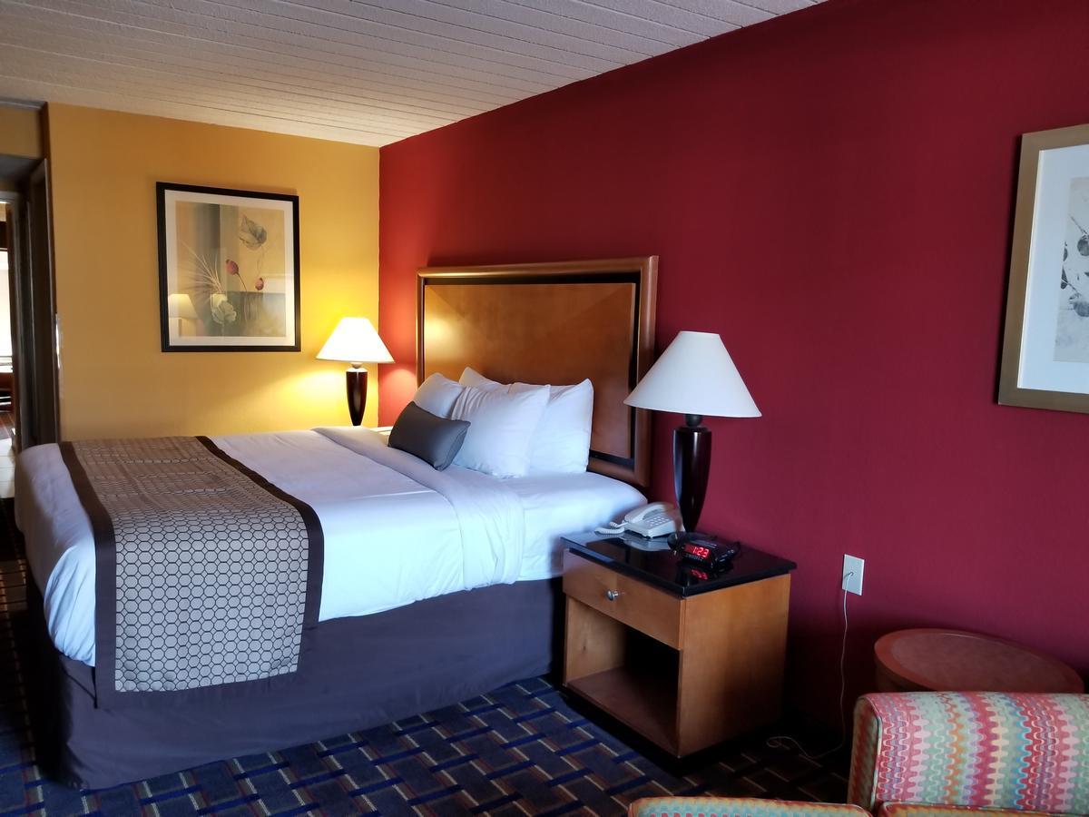 Baymont By Wyndham I-75 Hotel Knoxville